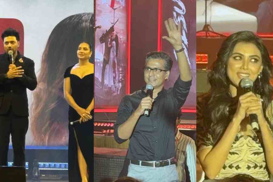 Dev and Subhashree Reunite for DeSu7 Trailer Launch
