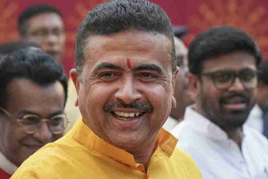 Bengal Approves 12,400 New Durga Pujas, Offers Grants