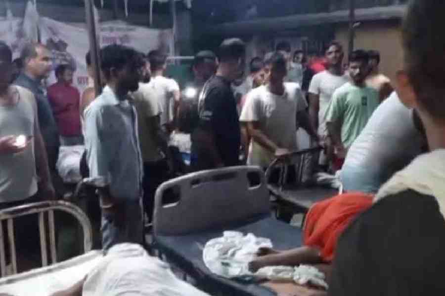 Bihar boat tragedy claims lives of 13 children, rescue teams scour Ganga for missing passengers