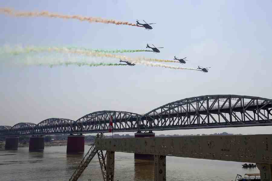 Rafale, Tejas streak across Varanasi skies as IAF's 'Wings Over Ganges' takes flight
