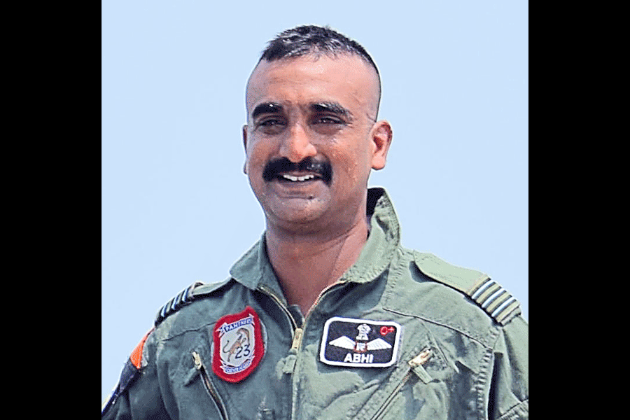 Abhinandan Varthaman, who shot down Pakistan jet, takes flight with Goa airline FLY91