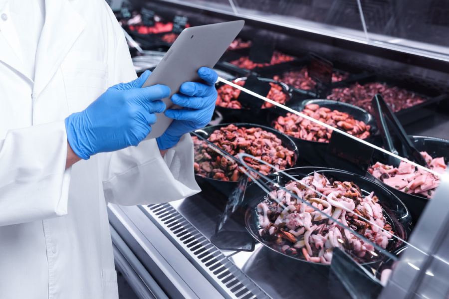 West Bengal Raids Restaurants to Check Food Safety Compliance