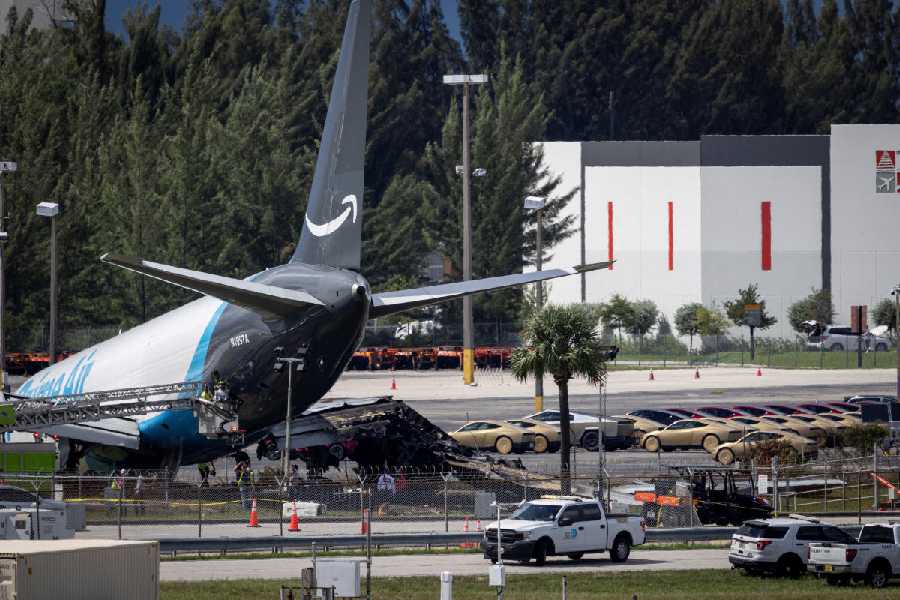 Black boxes recovered from Amazon cargo plane crash that killed five in Miami; NTSB probes runway overrun