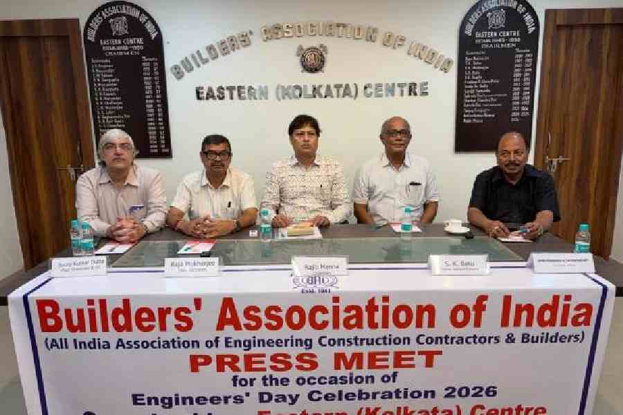₹50,000-crore Dues Stall Bengal Projects, Builders Seek Faster Funds