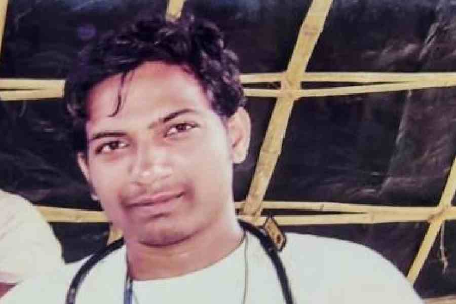 Young Doctor’s Selfless Service Remembered After 2008 Bihar Flood Death