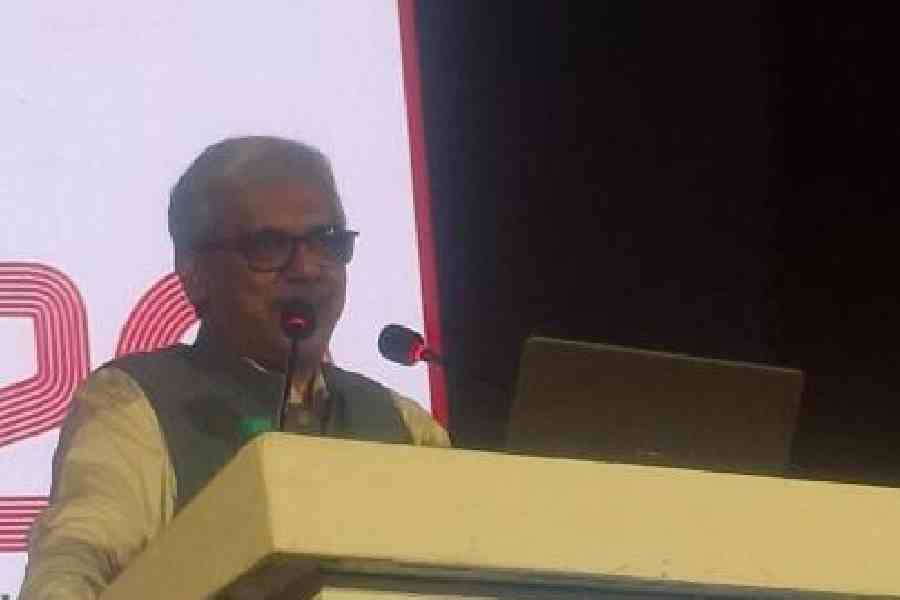ICMR Chief Warns Dengue Mosquitoes Breed Around Homes
