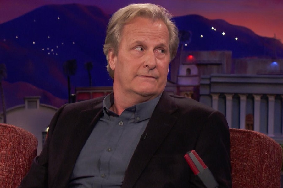 Jeff Daniels to Star in Chaotic Scottish Wedding Film