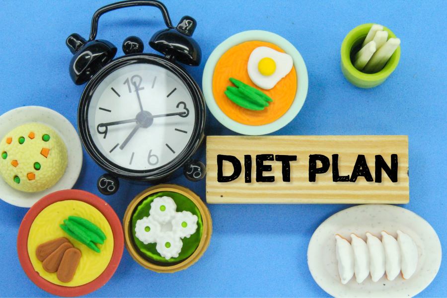 Experts Warn Crash Diets May Harm People Managing PCOS