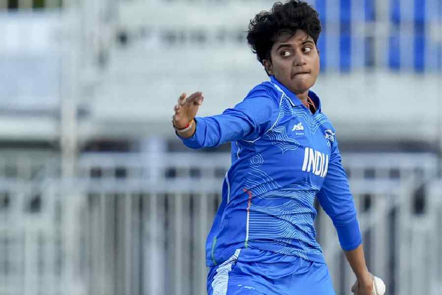 Shree Charani’s Accuracy Strengthens India’s Women’s Spin Attack