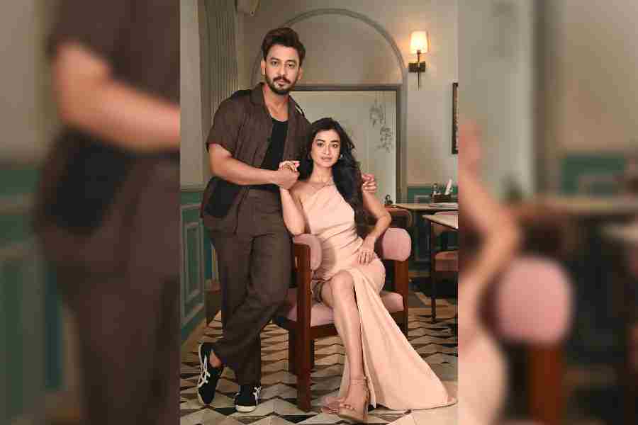 Bonny Sengupta and Darshana Banik Explore Layered Lives