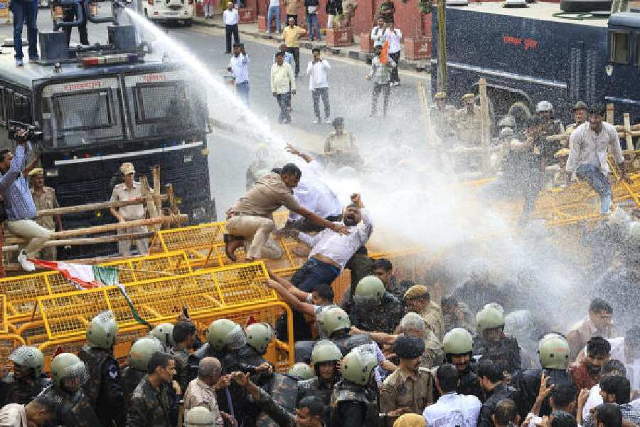 Anti-Gyanesh protests spread nationwide as Opposition parties demand CEC resignation