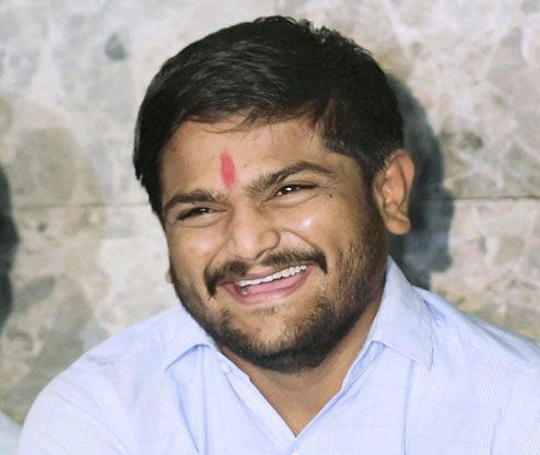 Hardik to back Congress, says demand for Patel quota accepted