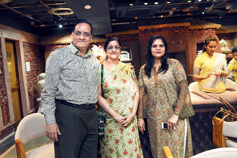 The first guest and buyer was Ghanshyam Mundhra who dropped in with his family. “I picked an artefact for my house. I am a huge art lover and I ensure whenever there is something related to art, I don’t miss it,” said the businessman.