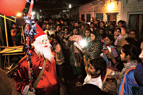 Yuletide spirit in tribal hamlet - Telegraph India