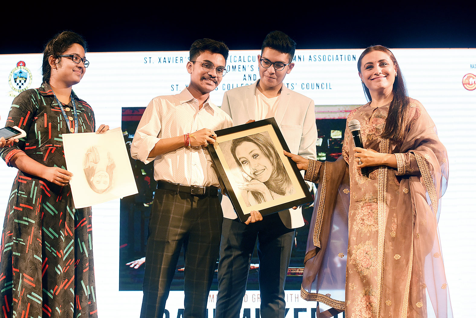 Some members of the college’s students’ council presented Rani with portraits of the actress that they had sketched. “These are beautiful. There is so much talent in our country,” said Rani, before moving to the side of the stage to autograph the portraits for her young fans.