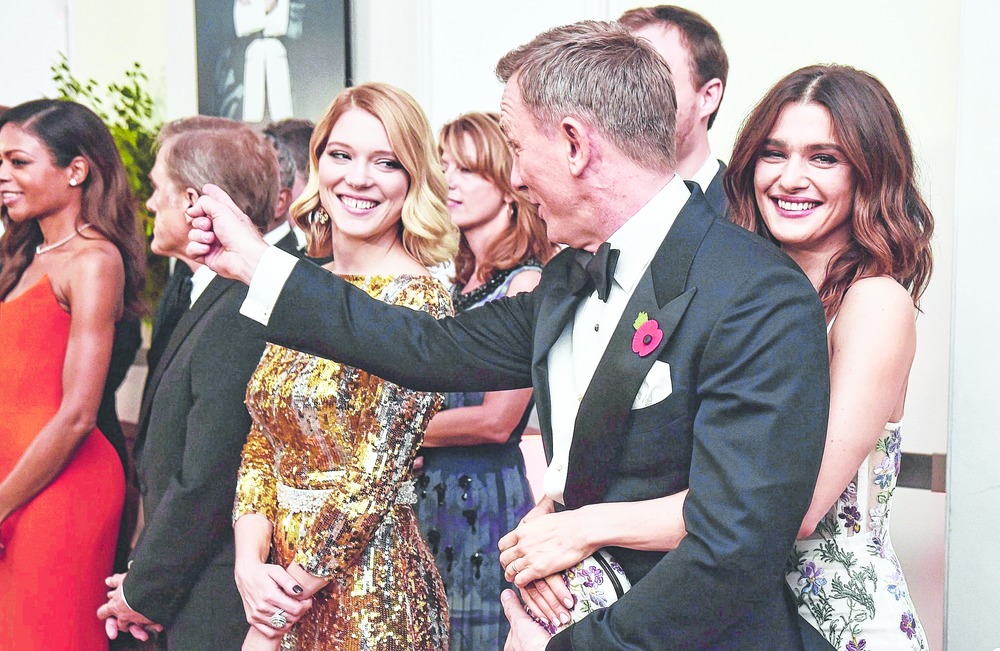 Kate dazzles at Spectre night - Telegraph India