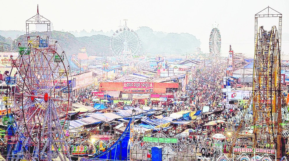 Foodies' paradise at Cuttack carnival - Telegraph India