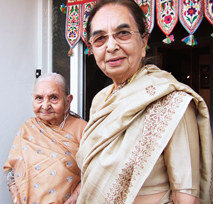 Kusoom Vadgama (right) and her mother Champaben