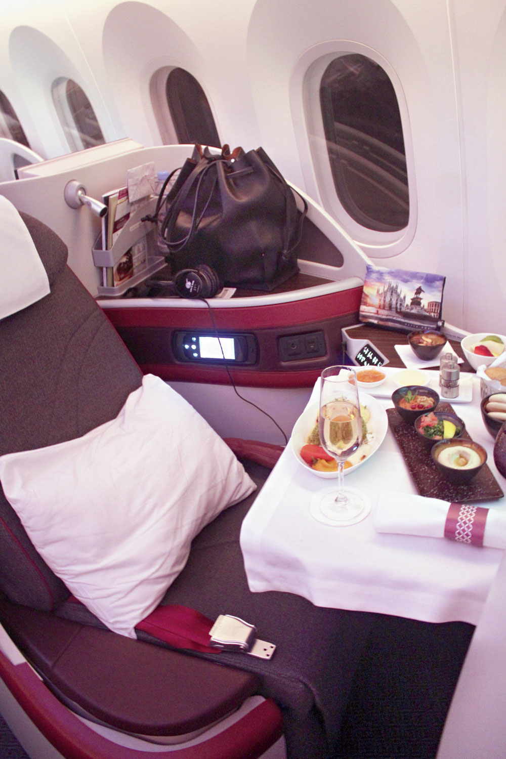 Flying business class on Qatar Airways made us wish that the flight was longer!