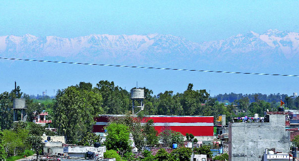 A view of the snow-clad Dhauladhar from Jalandhar in Punjab