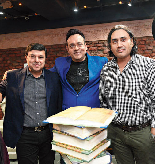 (L-R) Gagan Sachdev, Arijit Dutta and Nispal Singh struck a pose for the t2 camera.