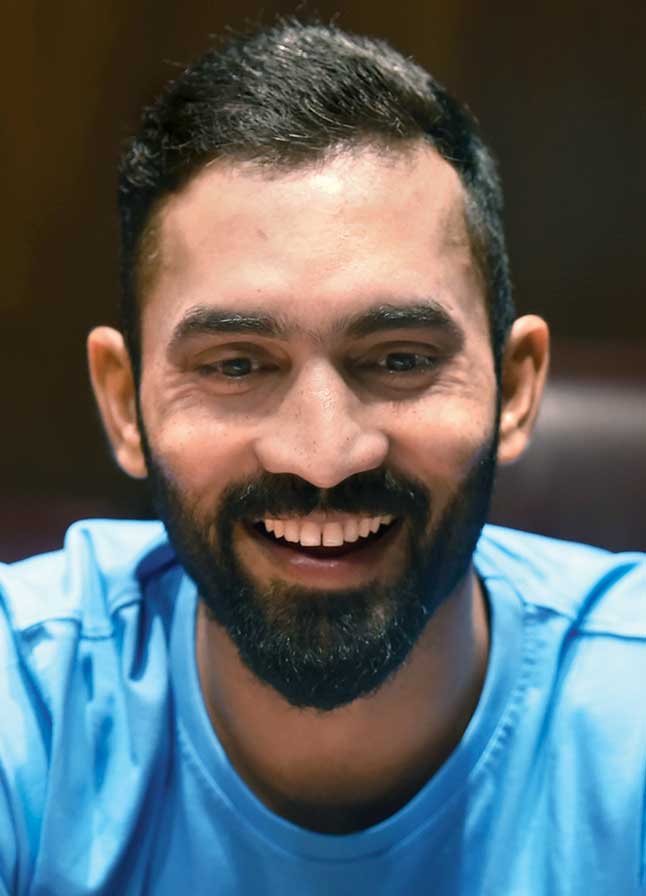 T20 World Cup: Dinesh Karthik Likely To Miss Next Game Vs Bangladesh But  Fans Mock His Injury