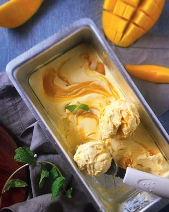 No churn mango cardamom ice cream