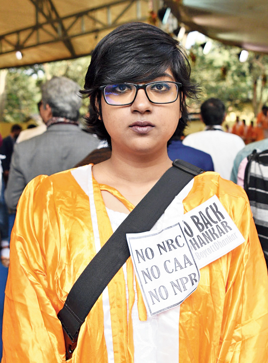 Debasmita Sarkar, received her MPhil in comparative literature