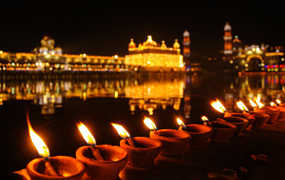 The Golden Temple is lit up on the occasion of the birth anniversary of Guru Gobind Singh on January 2