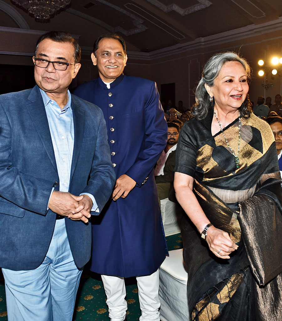 DD Purkayastha, managing director and CEO of ABP Pvt. Ltd, with Mohammed Azharuddin and Sharmila Tagore on Monday. 