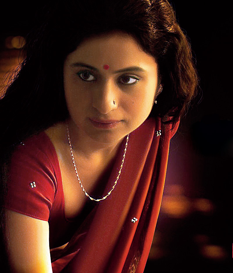 Rasika Dugal as Beena in Mirzapur