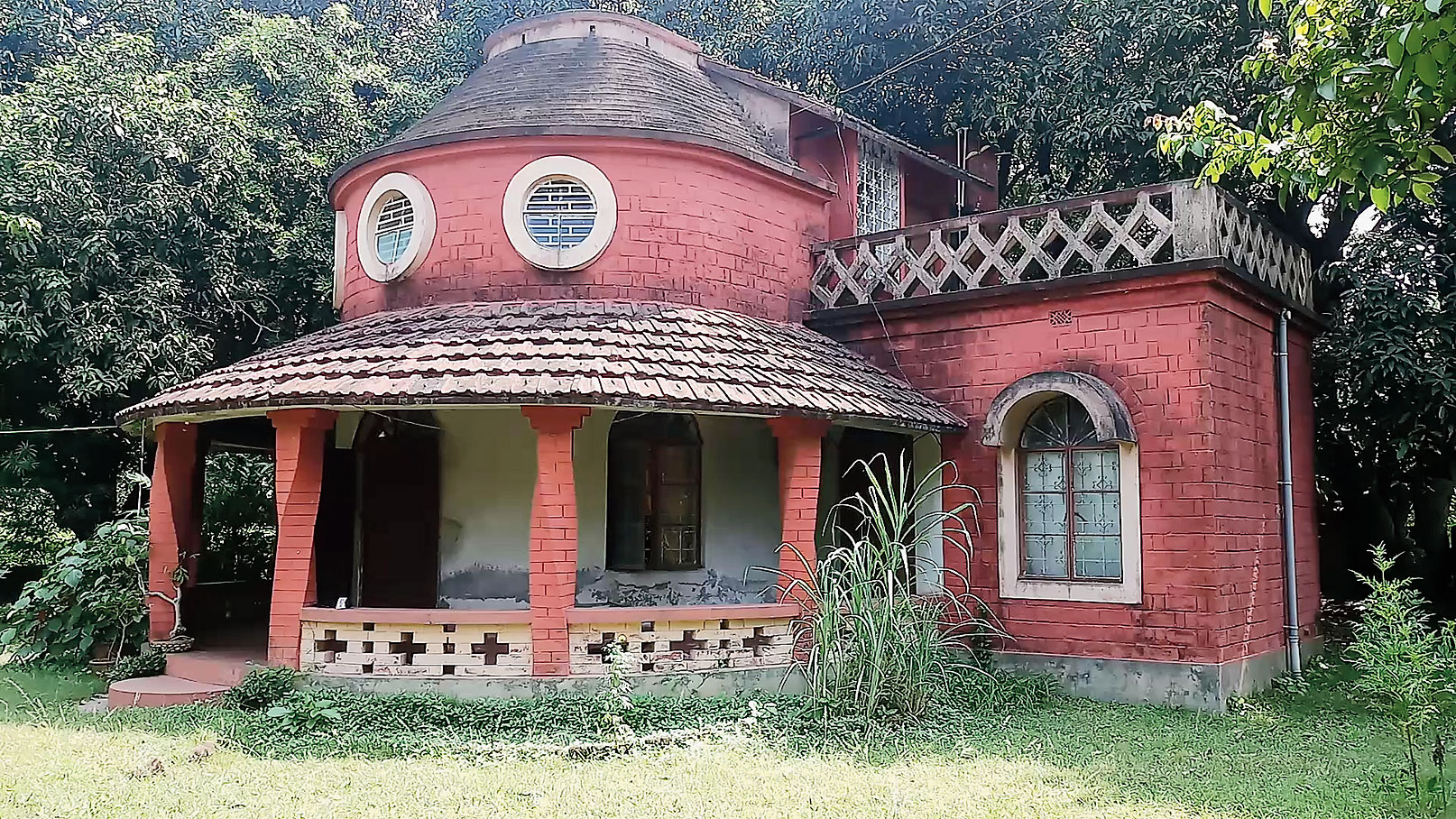 Dattagupta’s house.