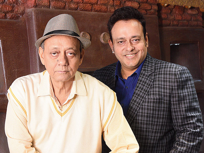 Father-son duo Samirendra Nath Dutta and Arijit Dutta, owners of Dutta’s