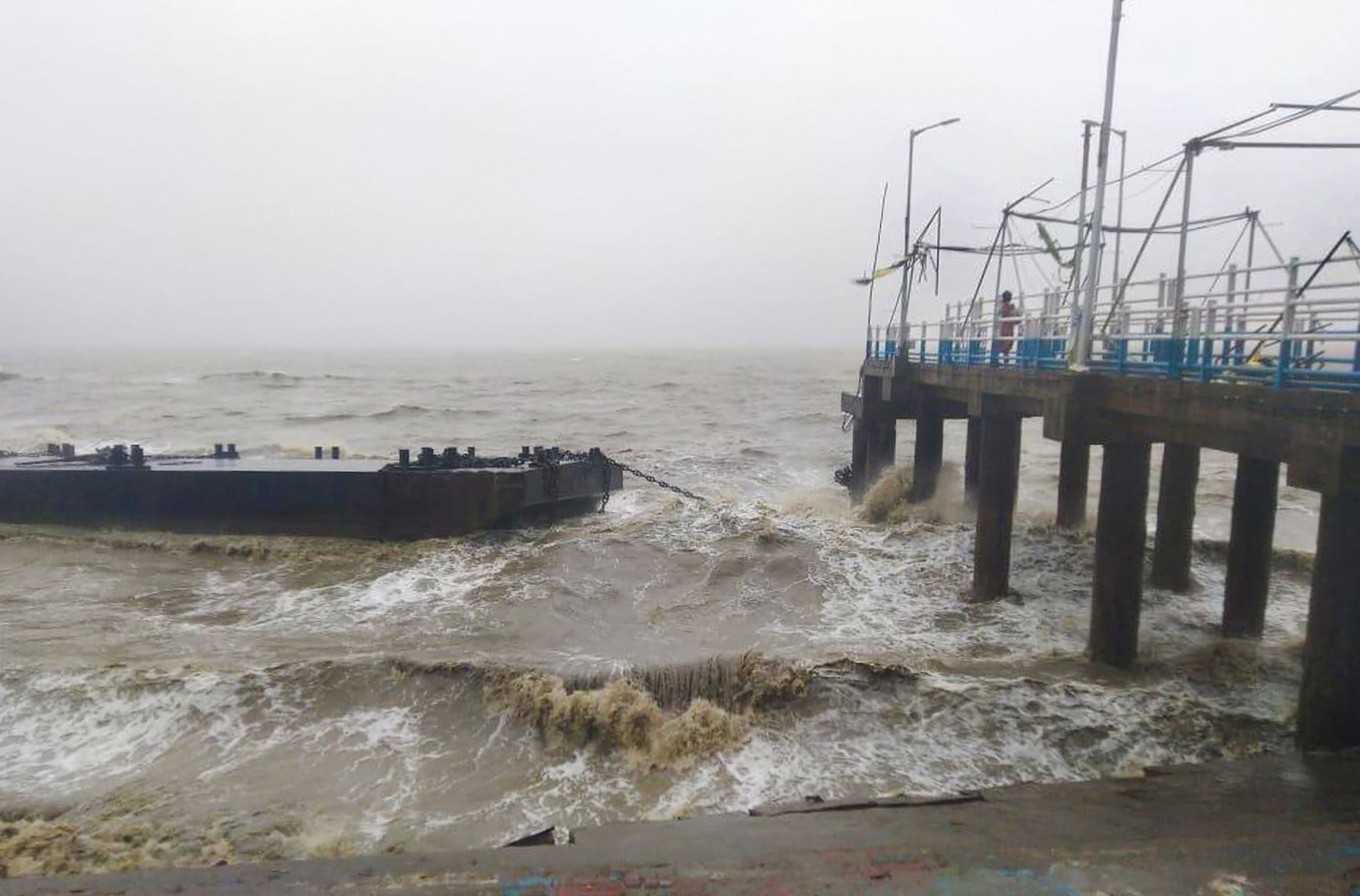 The Kachuberia jetty collapses at Bakkhali due to the impact of Cyclone Amphan, near Sunderbans area in South 24 Parganas district, on Wednesday.