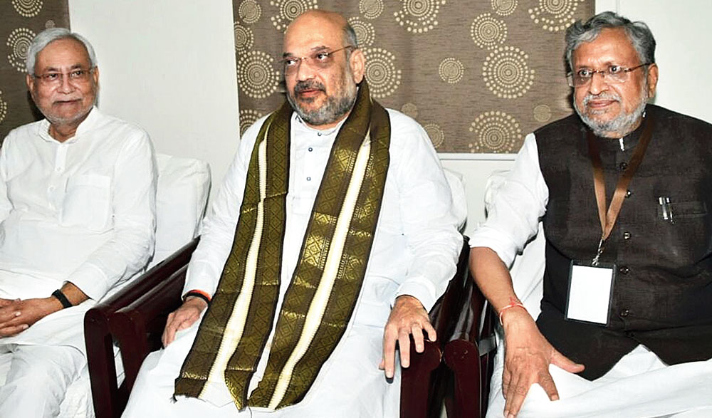 Chief minister Nitish Kumar with BJP president Amit Shah and deputy chief minister Sushil Kumar Modi
