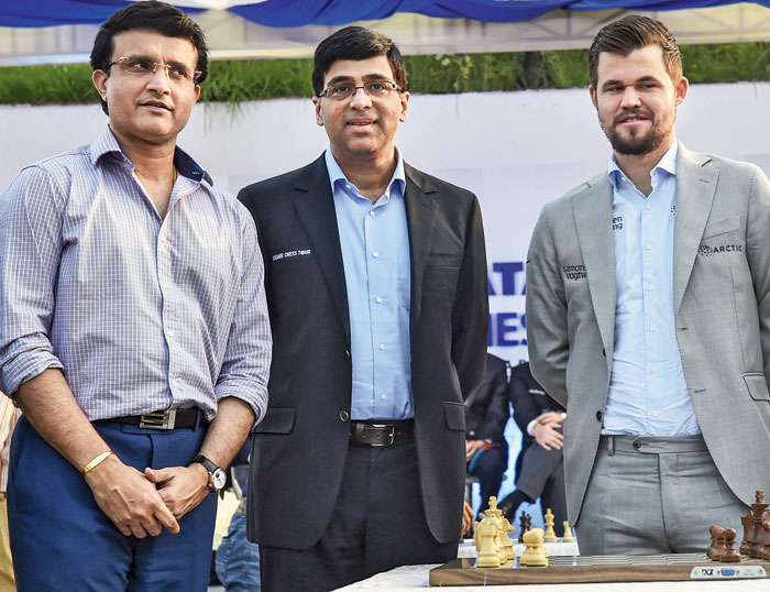 Magnus carlsen anand hi-res stock photography and images - Alamy