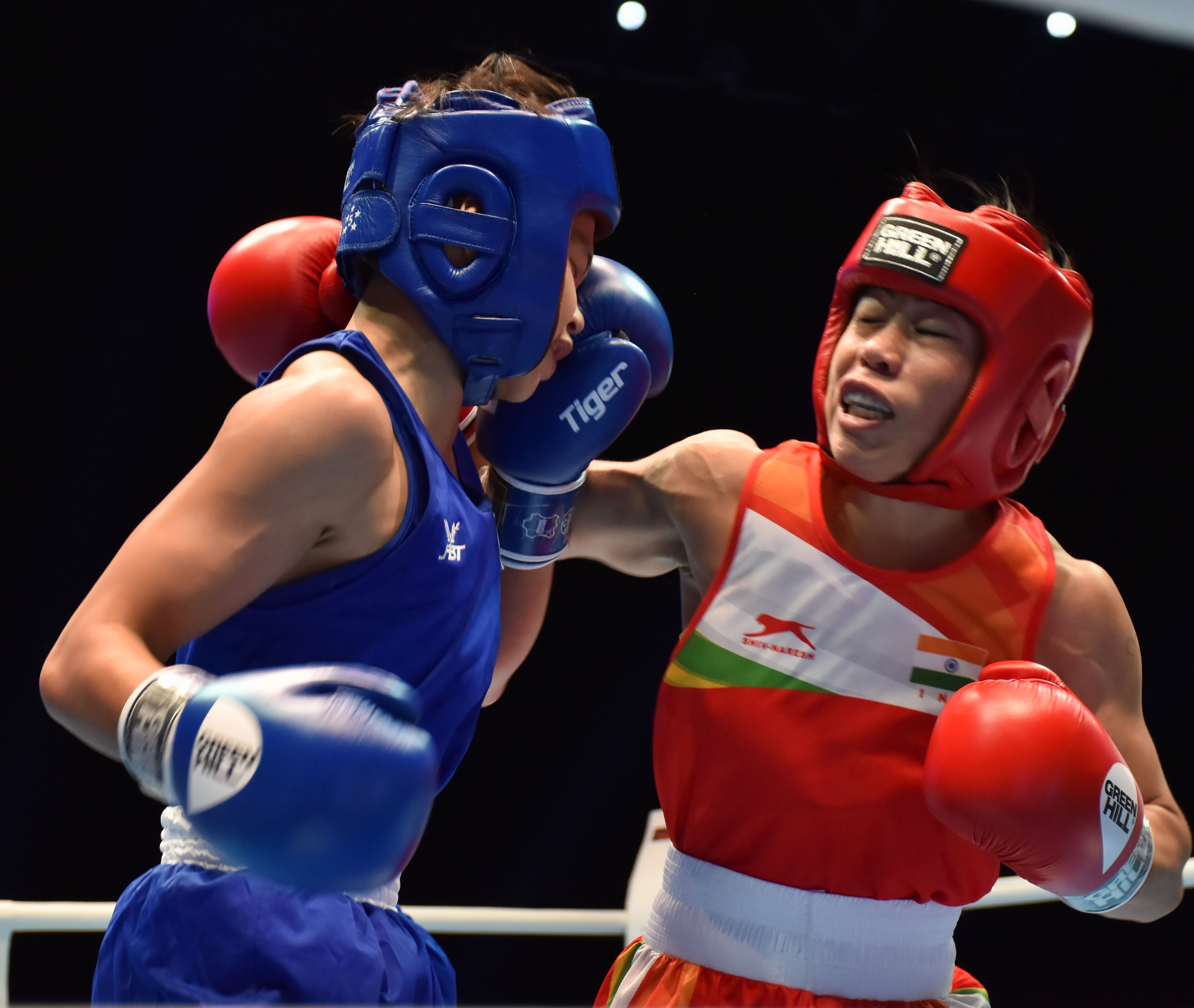 Boxer Mary Kom in action against Thailand's Jutamas Jitpong during Women's World Boxing Championships in Ulan-ude, Russia, on Tuesday