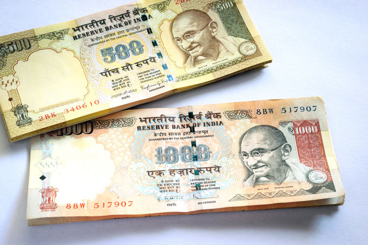 The old Rs 500 and Rs 1,000 notes. The RBI has said in reply to an RTI query that it has no data on the old Rs 500 and Rs 1,000 notes used to pay for utility bills