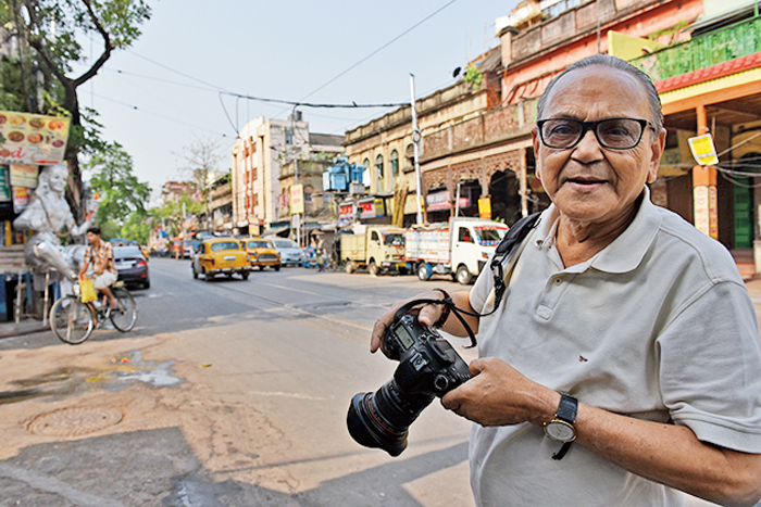Jayanta Saha, a street photographer of the city