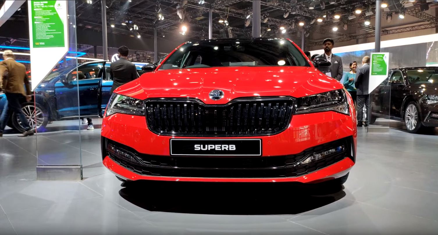The new Skoda Superb is due for an April launch. This red one is the 190ps Sportline version. There will also be a Laurin & Klement luxury version