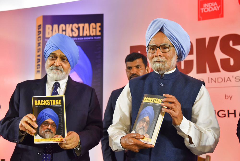 No solution if slowdown isn’t acknowledged: Manmohan Singh