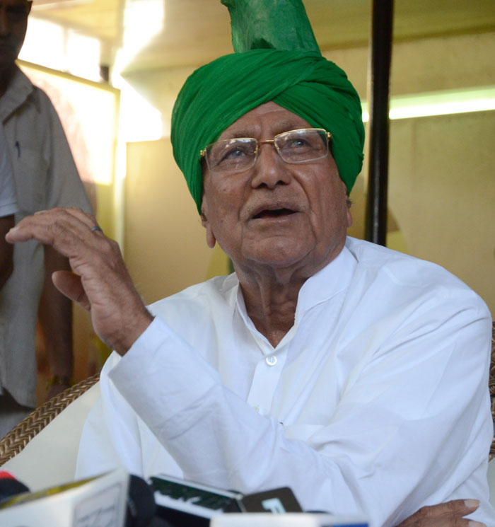 Om Prakash Chautala used to release criminals and dacoits before the election to terrorize opponents.