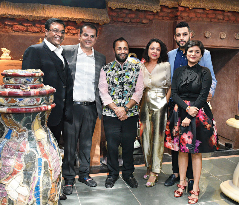 (L-R) Mayank Jalan, Nishit Thacker, Vivek Goenka, Rashi Kankaria, Saurav Kankaria and Neha Goenka at the launch.