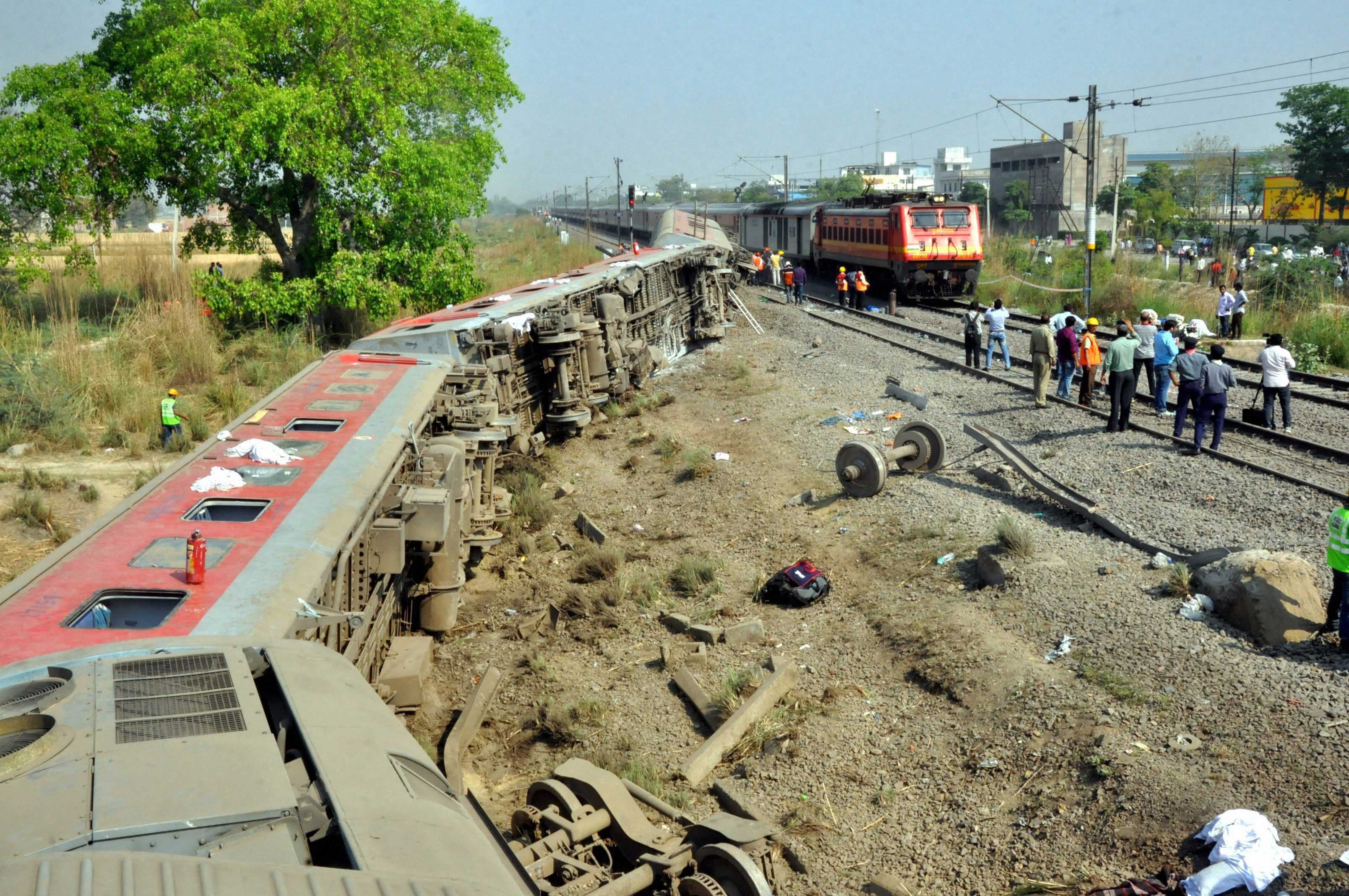 The derailed Howrah-New Delhi Poorva Express, near Kanpur, early on April 20, 2019. 