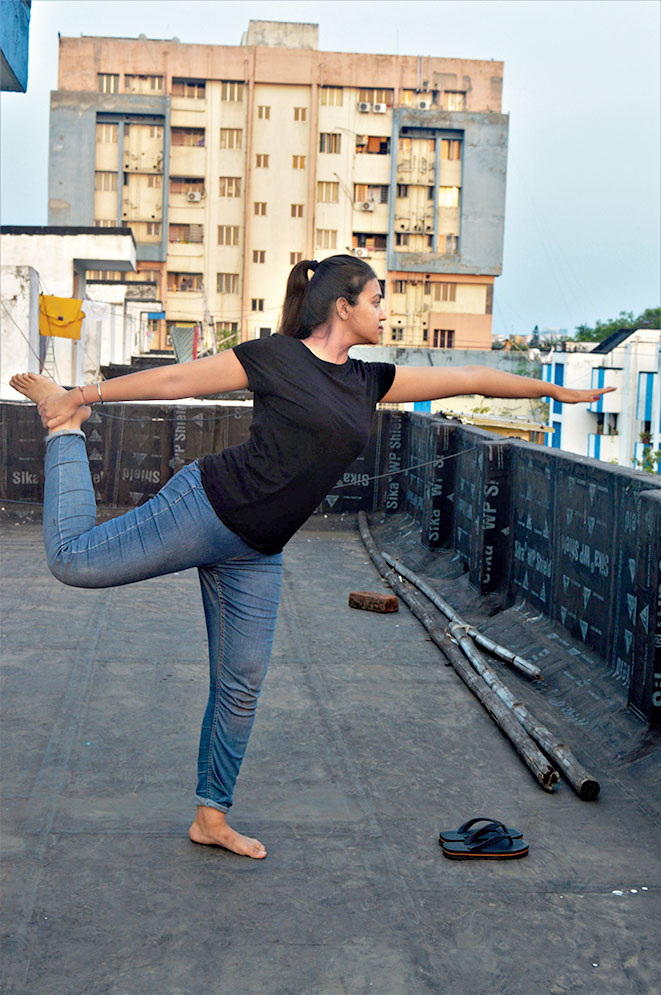 Sumona Roy of Baisakhi Abasan doing yoga early in the morning