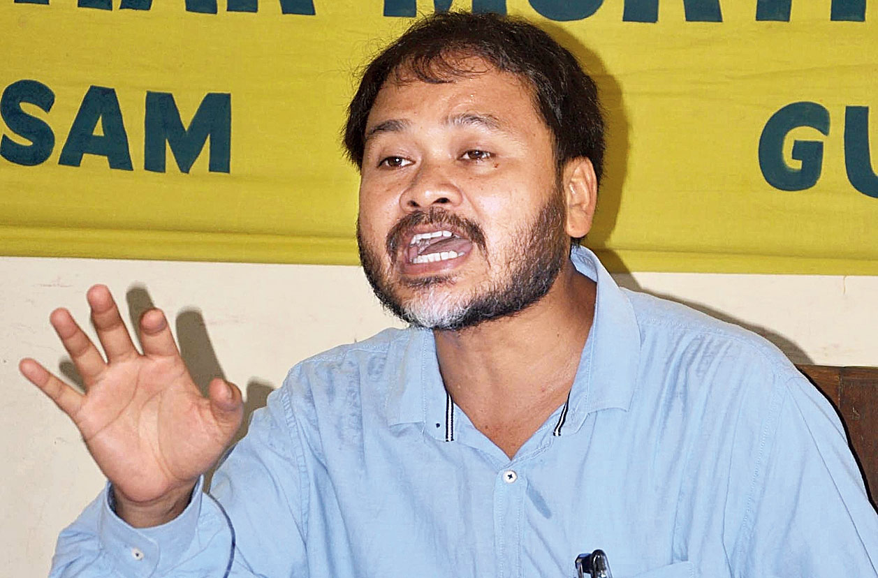 Akhil Gogoi plea for united protest - Telegraph India