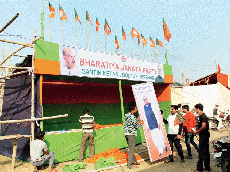 Stalls of BJP being set up at the Pous Mela ground in Santiniketan in 2016