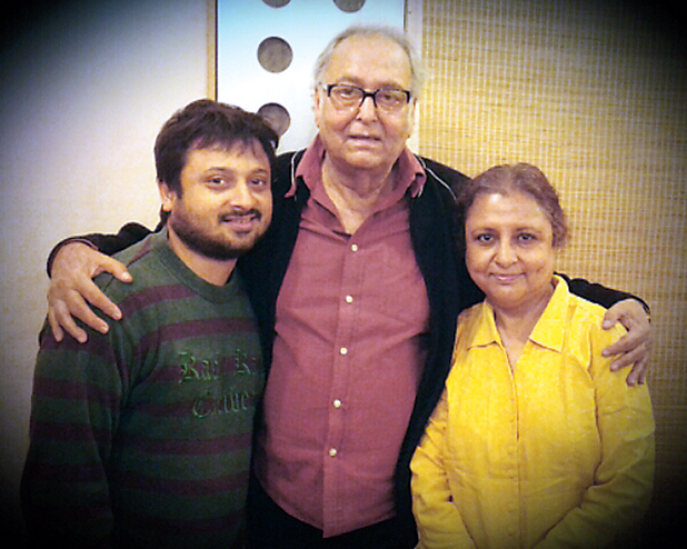 Shiboprosad and Nandita with Soumitra (centre)