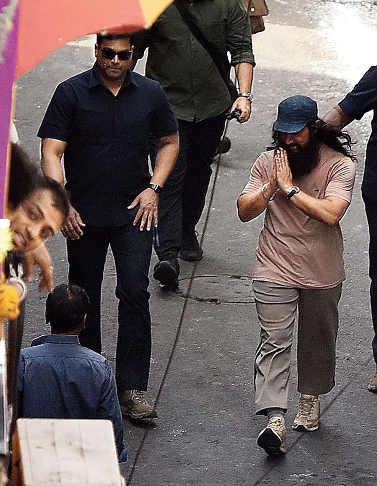 Aamir on Sitaram Ghosh Street