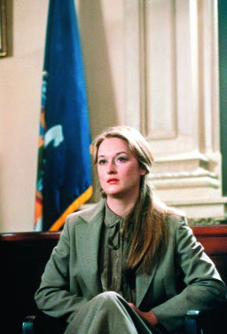 Kramer vs. Kramer (1979)
Starring two power-packed performers, Streep and Dustin Hoffman, Kramer vs Kramer — inspiration for Akele Hum Akele Tum — follows the story of a man (Hoffman) who raises their young boy all by himself after his wife leaves him. When his wife (Streep) comes back, the parents fight for the custody of their child. Streep scooped up her first Academy Award, for best supporting actress.